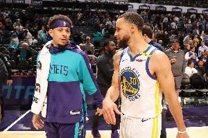 赛斯暂时来不了！勇士目前低于第二土豪线203万 无法签第15名球员