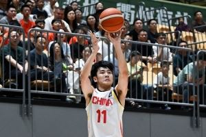 媒体人:照这个速度 张博源上半学期获得的NCAAoffer上双也不意外