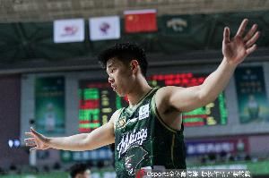 媒体人：希望林葳能通过个人表现 未来重新代表国家队出征大赛