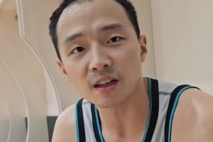 王奕博:加盟青岛感觉很好&也在快速融入 向国家队的目标冲刺