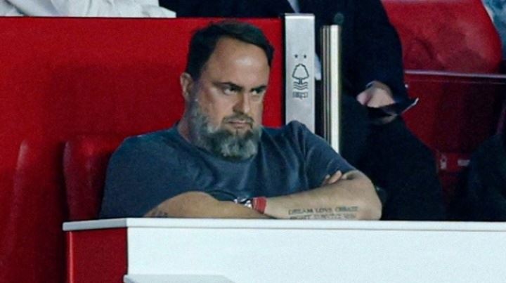 想刀一个人的眼神!澳波1胜难求,森林老板船王死亡凝视+抱头怒目