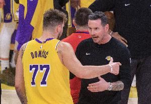 以前就很看好!3年前还是评论员的雷迪克就曾表示 关键球会选卢卡