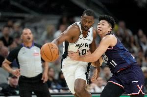 感谢球迷直言!媒体人:广州这波格局可以 好资源要利用不能随便