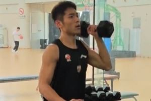浙江男篮晒训练视频:全力备战全运会 又是健身房强度拉满的一天