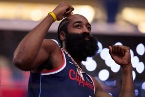 媒体人谈哈登有6岁儿子:这刷新了我对保密的认知 他在篮网已当爹