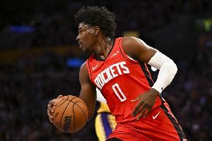 全面输出!阿隆-霍勒迪12中5拿到16分6板6助