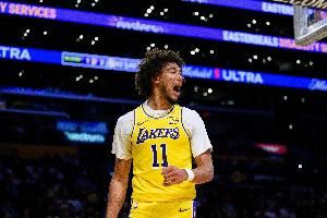 右手腕伤势无大碍!海斯:我没有问题 我将会出战揭幕战!