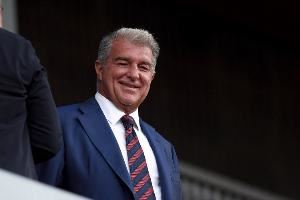 拉波尔塔：本届董事会没有起诉巴托梅乌，由检察官来做决定