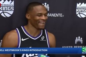 曾效力湖人!获蒙克盛赞最爱队友 威少让记者反复重复逗笑全场