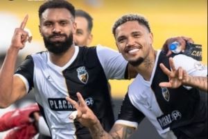 佩德罗-恩里克为罗伯森退役送祝福:能和你同处一间更衣室是荣幸