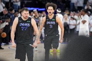 名嘴:湖人没有独行侠的内线威胁和外线射手 所以东契奇很难施展