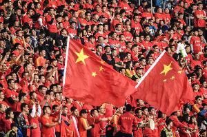 归化专家:有一位英超梯队的华裔想进中国国青,奈何明月照沟渠