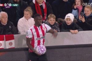 布伦特福德上赛季以来通过界外球进8球,多于其他英超球队的两倍