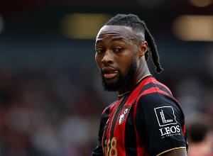 英超射手榜第二!太阳报:塞梅尼奥正接受加纳传奇前锋吉安的指导