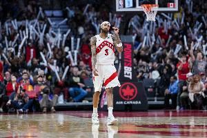  珀尔特尔缺阵！猛龙战火箭先发：奎克利巴雷特莺歌巴恩斯博伊尔斯