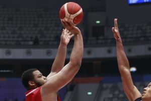  记者：杰曼和斯佩尔曼都已经拿到签证 将很快启程前往北京