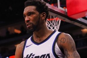  明日国王对阵勇士！蒙克被移出伤病名单 小萨&拉文出战成疑