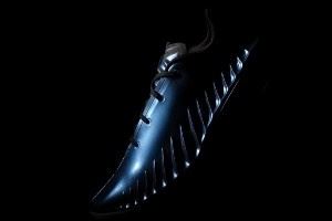  相当有未来感！Nike发布全新鞋款G.T. Cut 4 很快就会在NBA看到！