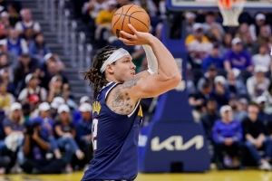  打勇士就来劲？戈登两战勇士三分16中13 面对其他球队25投仅6中