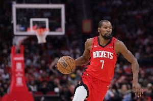  KD：即使我投篮手感不好对手仍想包夹我 我的队友利用了这一点