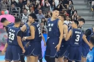  周鹏：全运男篮小组赛结束 比赛正式开启火热争夺淘汰战