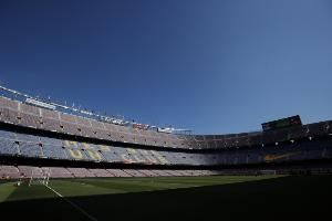  世体：欧足联批准巴萨vs法兰克福的欧冠比赛在诺坎普进行